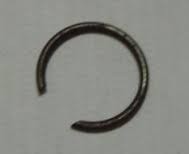 Основное фото Кольцо стопорное Буран поршн.пальца (110501119) тонкое Китай