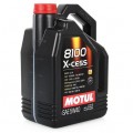 100% синтетическое моторное масло для бензиновых и дизельных двигателей.
