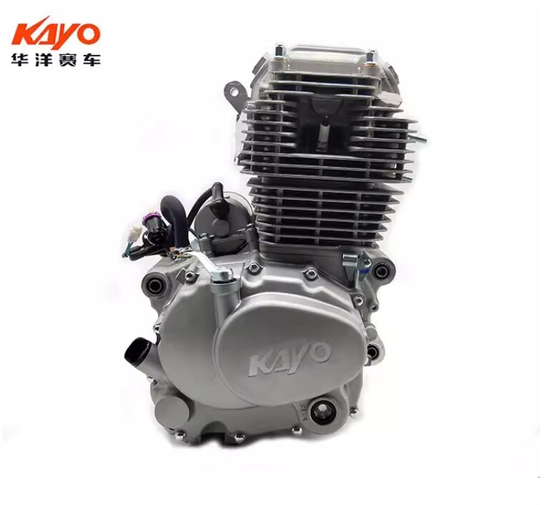 Основное Фото товара Двигатель 250сс ZS250 KAYO, TTR 250сс воздушное охлаждение HQ