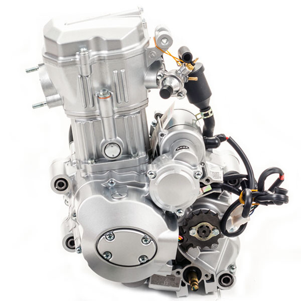 Основное Фото товара Двигатель 250сс 167MM CG250 67x65 водянка, грм штанга, 4 скорости +реверс, полный комплект +радиаторы