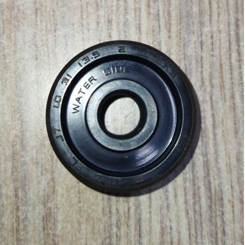 Дополнительное фото товара Сальник помпы Yamaha SA36, GEAR 4T (10х31х13,5)