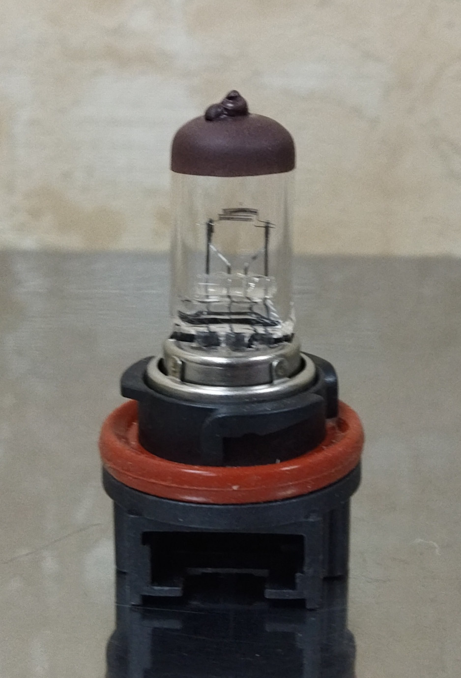 Основное фото Лампа головного света SUZUKI ADRESS 4T HS5 12V 35/30W (пласт. цоколь)