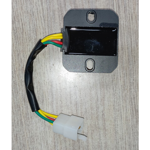 Дополнительное фото товара Регулятор напряжения 4T 125-150сс 1 фишка 4 конт. (фишка квадратная 