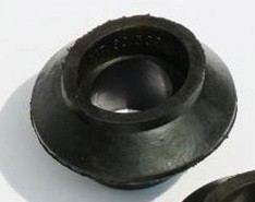 Основное фото Колпачок уплотнитнительный трубки цилиндра Урал
