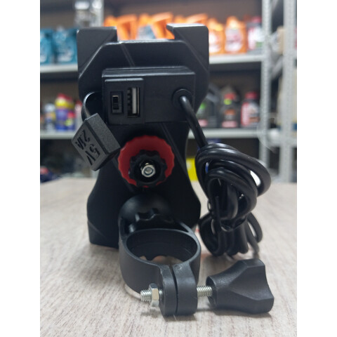 Дополнительное фото товара Держатель для сотовых телефонов ZM-003 на руль вело/мото + USB порт с кнопкой питания