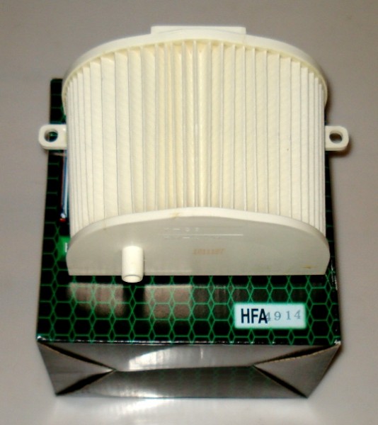 Основное фото HIFLO FILTRO фильтр воздушный HFA4914