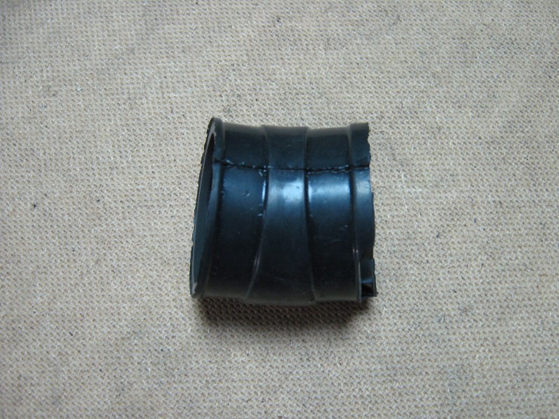 Основное фото Муфта Тайга (переходник карбюратора резиновый) (С40500118)(загнутая)