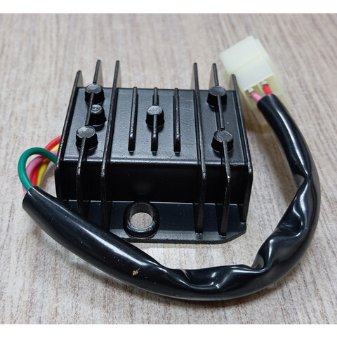 Дополнительное фото товара Регулятор напряжения 4T 125-150сс 1 фишка 4 конт. (фишка узкая 